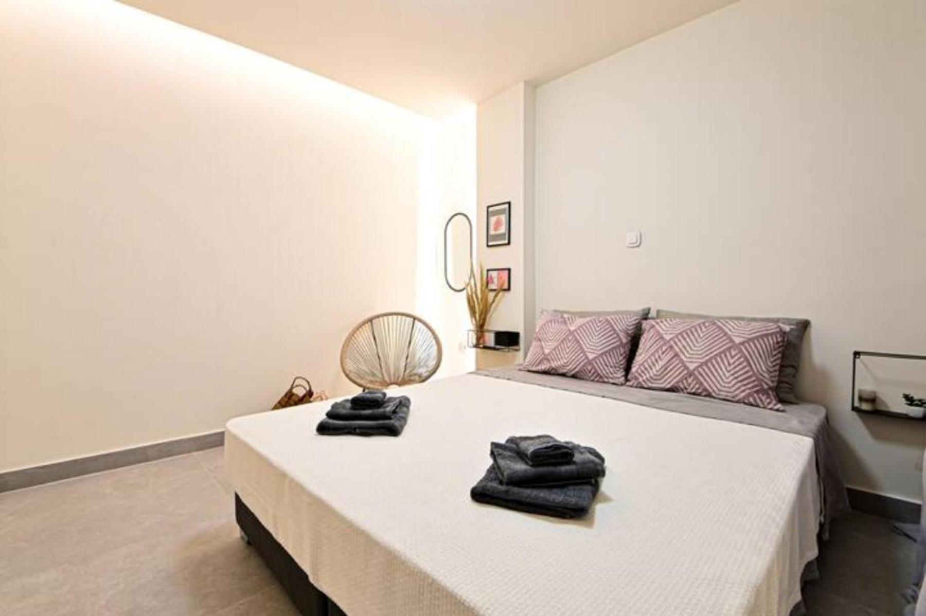 Walk To Syntagma,From A Prime-Location, Luxury Apt Ateny Zewnętrze zdjęcie
